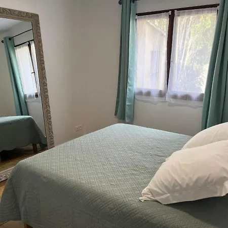 Вілла Lou Pantai With New Swimming Pool