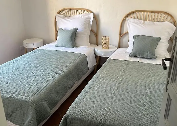 Lou Pantai With New Swimming Pool *