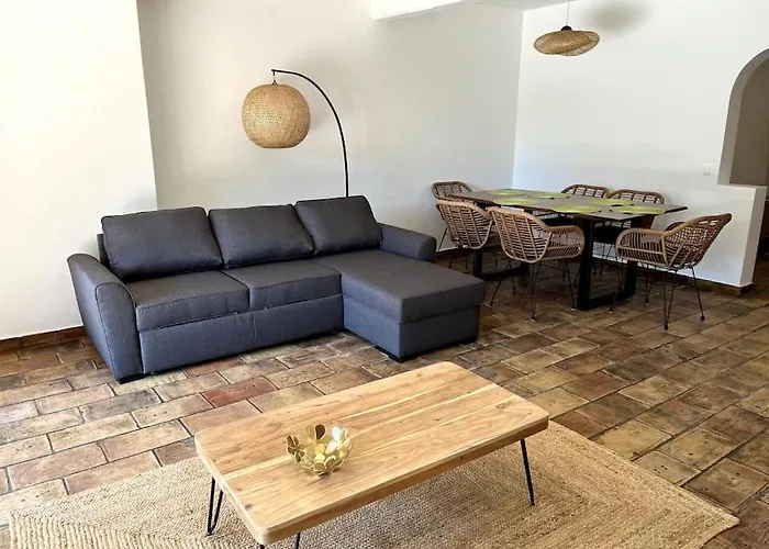 Lou Pantai With New Swimming Pool