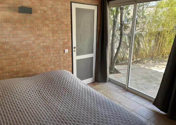 Villa Lou Pantai With New Swimming Pool